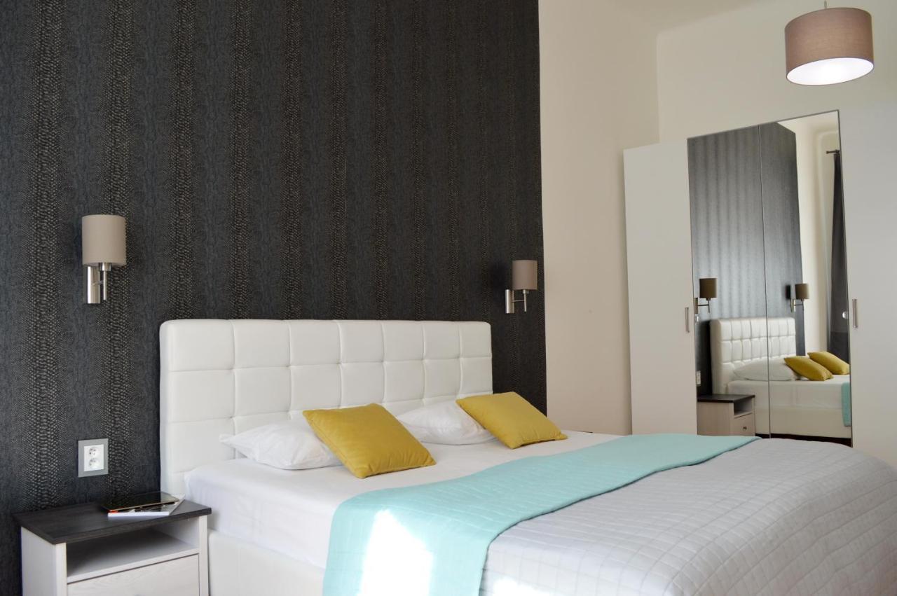 Ge Apartments プラハ エクステリア 写真